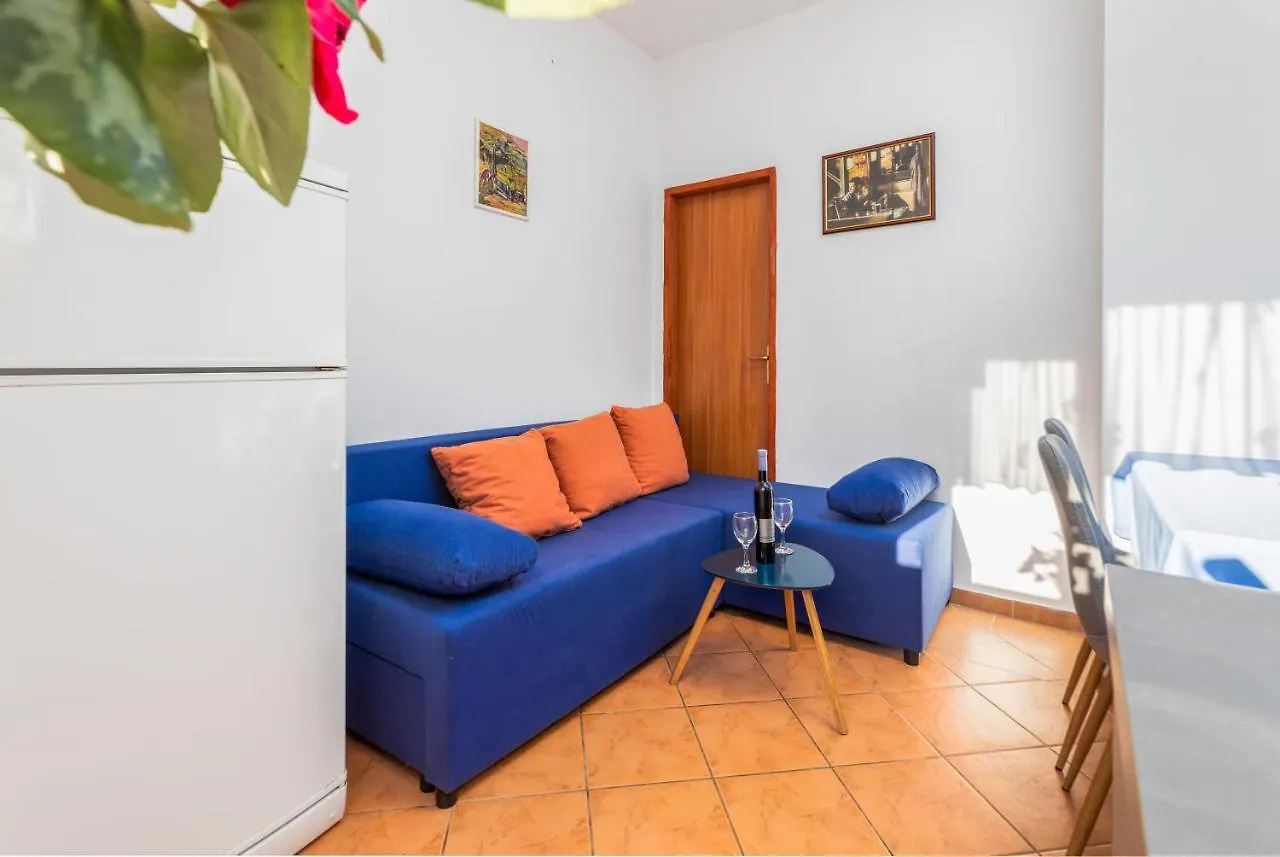 Sweet And Cozy Apartments Luciano - Fazana